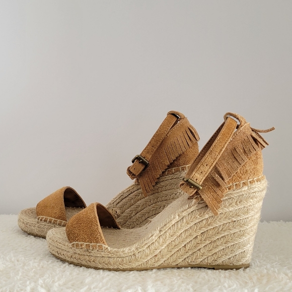 Frye Lila Feather Wedge Open Toe Suede Sandal Womens Tan Size 6 - Picture 6 of 12